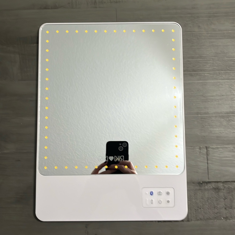 LED Vanity Mirror with Touch Controls